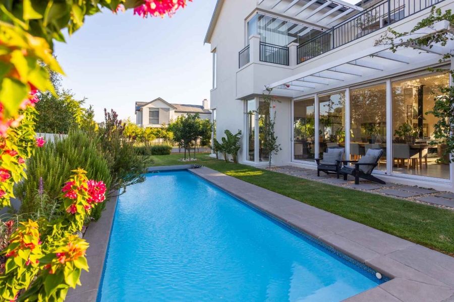 4 Bedroom Property for Sale in Val De Vie Estate Western Cape